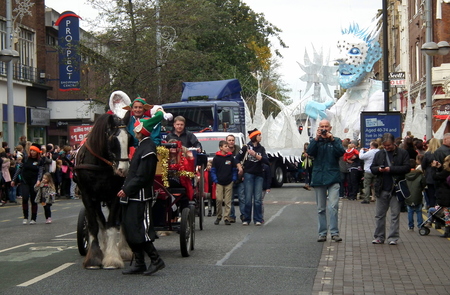 More floats as Princes Quay parade set to pull in the Christmas crowds 