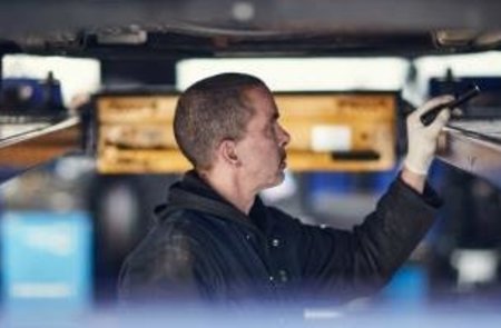 Drivers get six-month emergency MOT extension due to Coronavirus