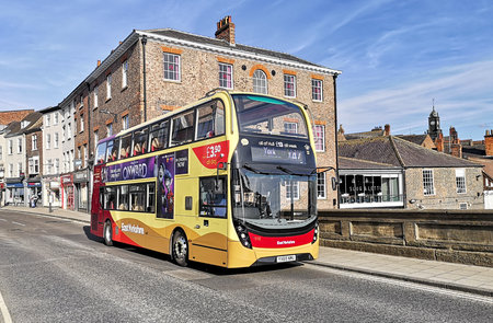 Bus company issues bank holiday travel advice:  please stay at home