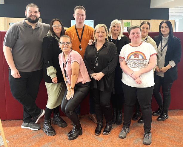 Jess generates thousands of pounds for Daisy Appeal after solidarity head shave