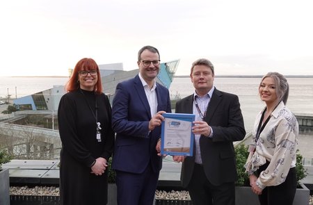 Hull safety giant secures national award for supporting staff to choose sustainable travel options