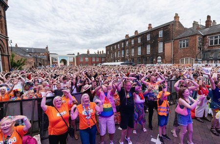 HullBID launches family photography trail  to sharpen focus on city centre events