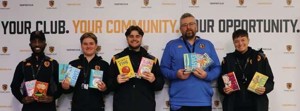 Business leaders urged to promote reading by backing “boots to books”