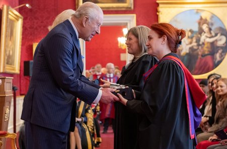 Royal Seal of Approval for Hull College