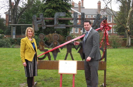 Northern Powerhouse Minister cuts ribbon to officially open Goole College’s new Sculpture Park