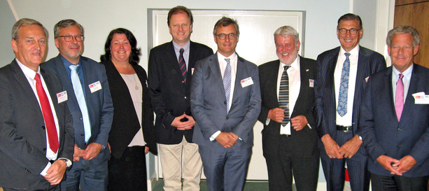 Full steam ahead for trade as Zeebrugge business leaders visit Humber to strengthen port links