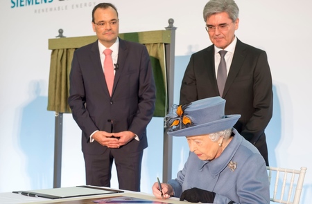 Siemens Gamesa Renewable Energy welcomes The Queen to Hull